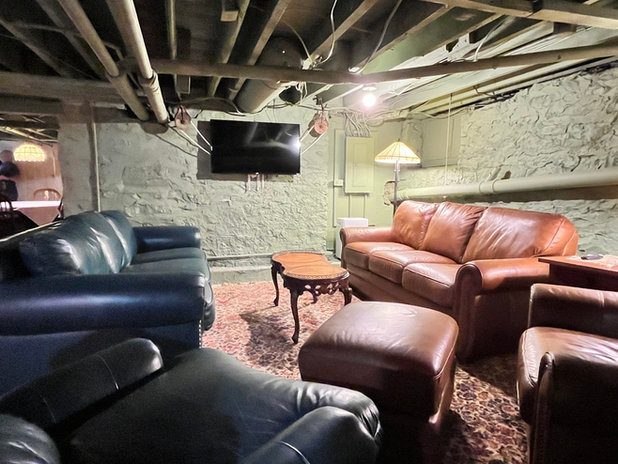 Sarah's Game Room photo 25
